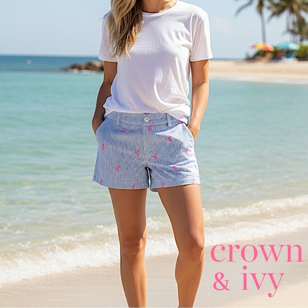 Crown & Ivy Women's Size 2P Caroline White/Blue Stripe w/ Flamingos Shorts NWT